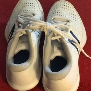 NB Womens shoes